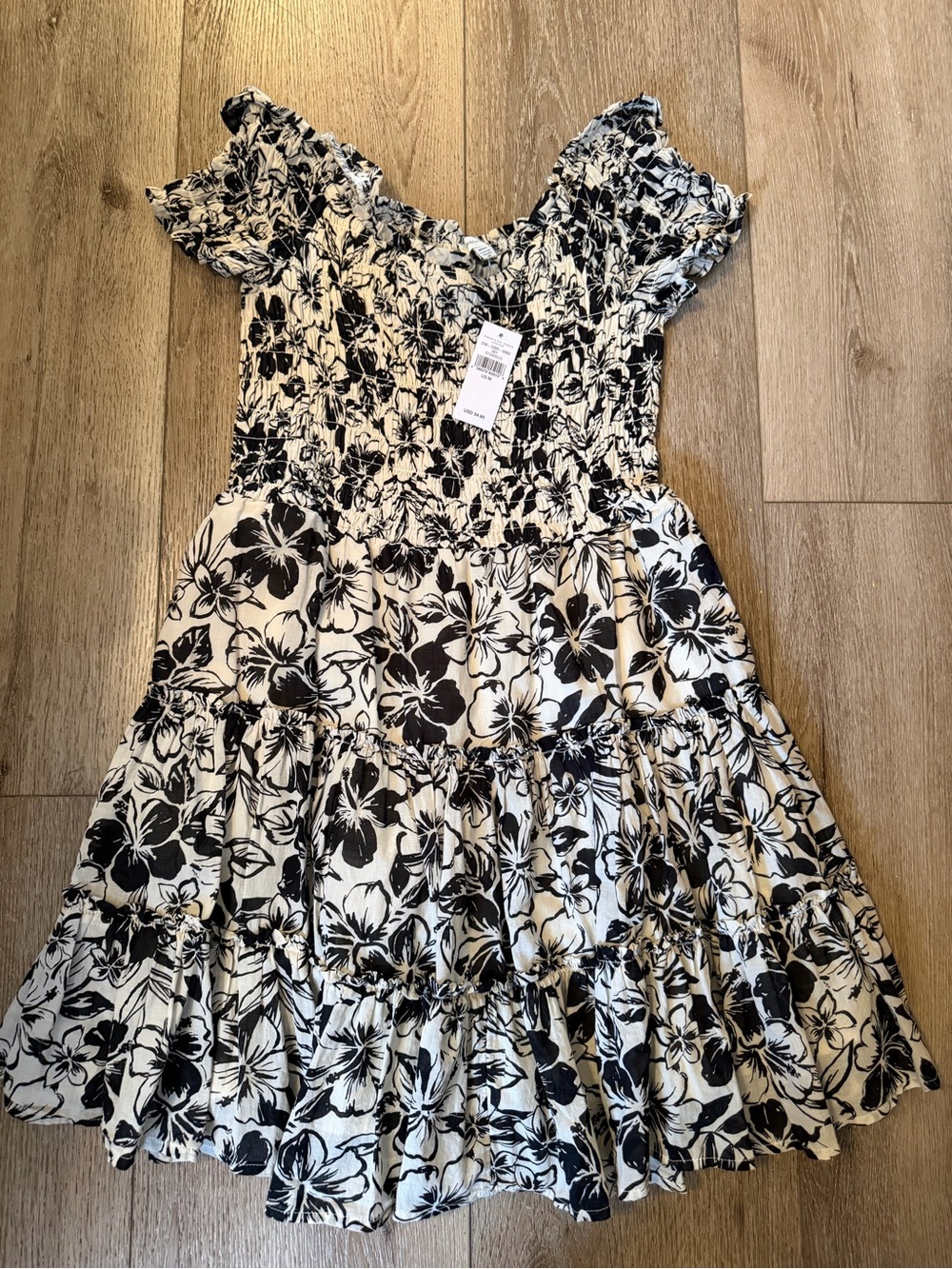 American Eagle Black & White Floral Tiered Dress